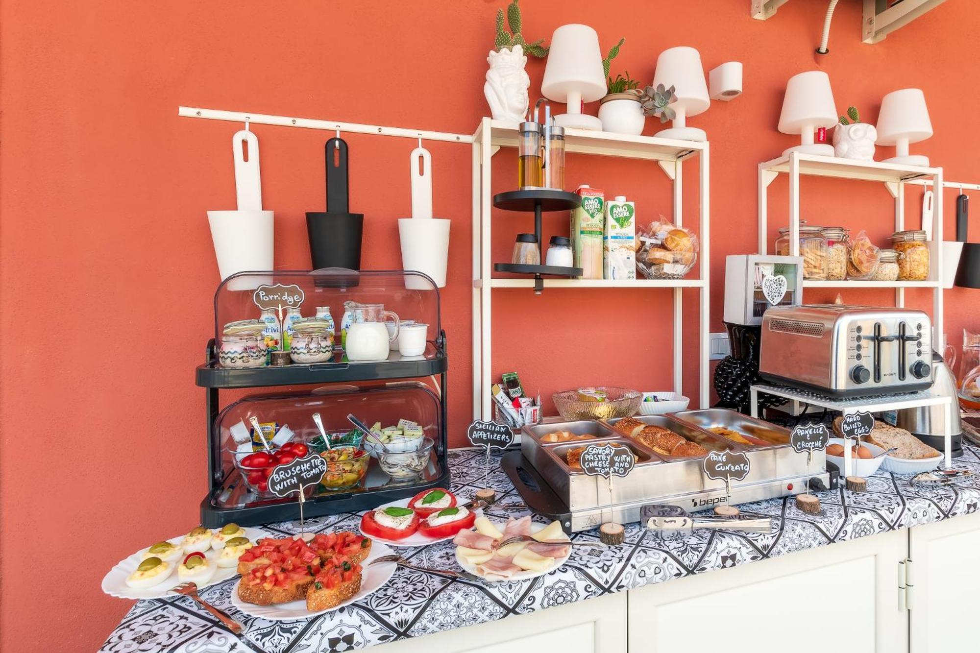 Ciccio Rooms And Breakfast - Self Check-In Palermo Exterior photo